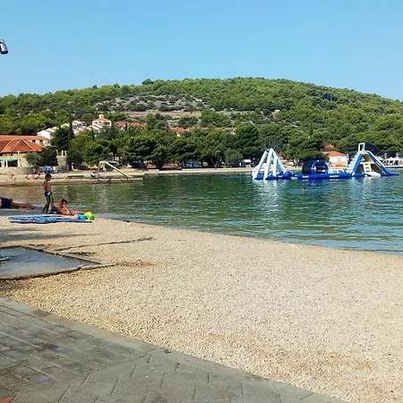 By The Sea Tisno, Murter - 815