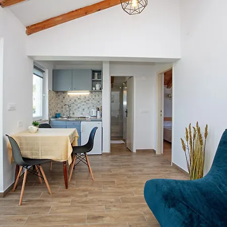 By The Sea Tisno, Murter - 815 Apartment