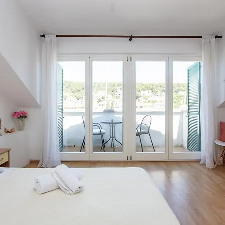 Apartment By The Sea Tisno, Murter - 815