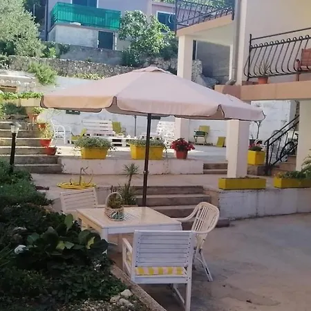 Apartment By The Sea Tisno, Murter - 815 *